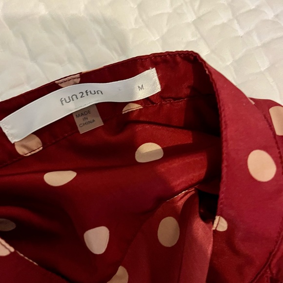 Fun2Fun Polka Dot Tab-Sleeve Blouse, red/ burgundy & cream/ white, size M - Picture 5 of 5